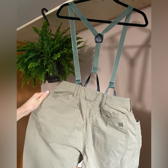 Khaki Riding Pants with Suspenders! 🏇 34/34 - Picture 4 of 6